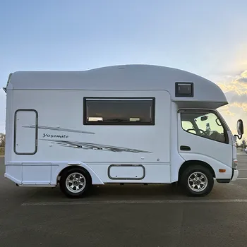 Yosemite Grande Class / funluce